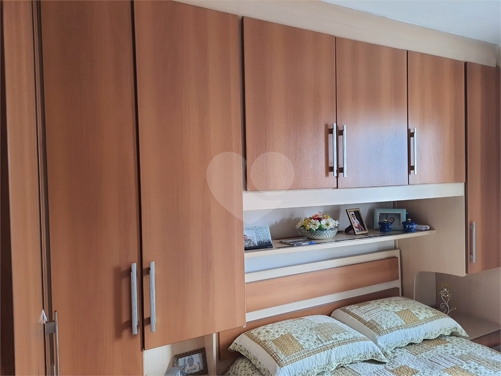 APARTAMENTO em PENHA