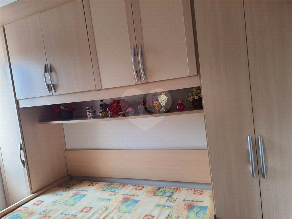 APARTAMENTO em PENHA
