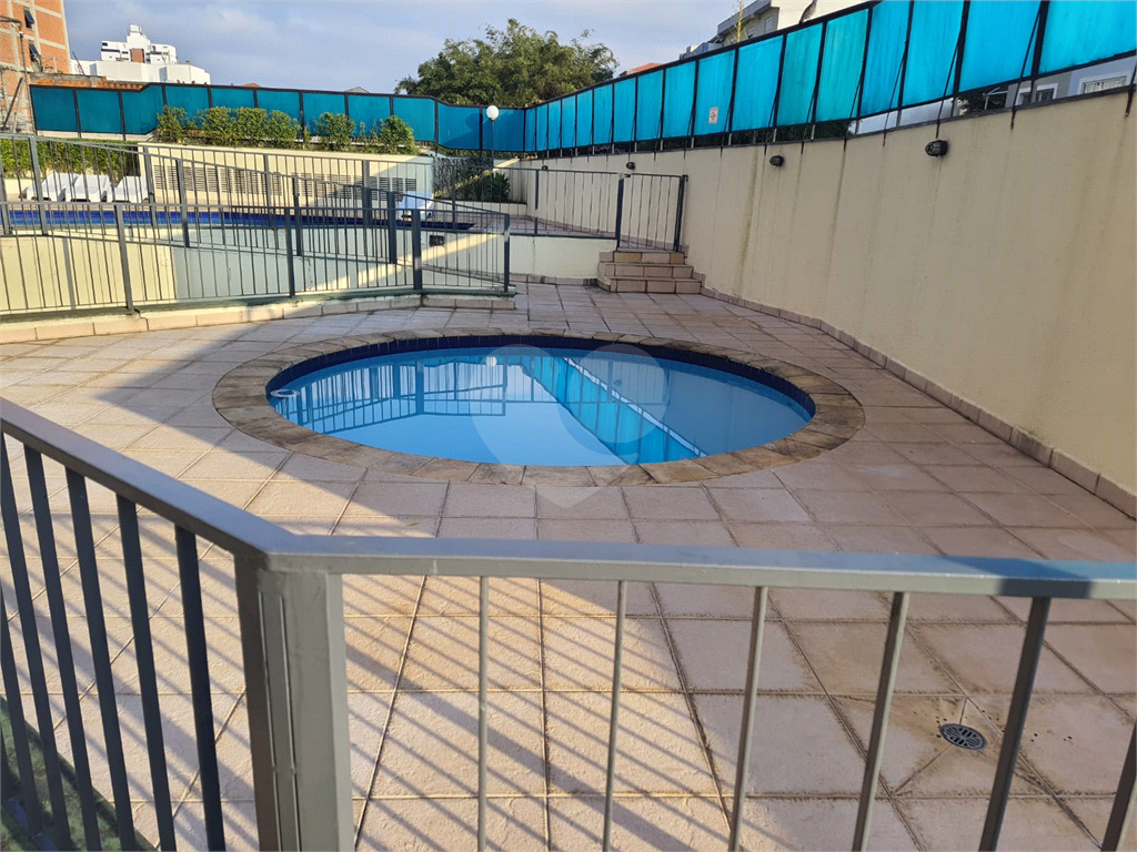 APARTAMENTO em PENHA