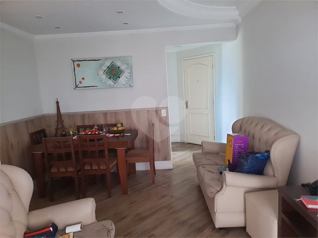 APARTAMENTO em PENHA
