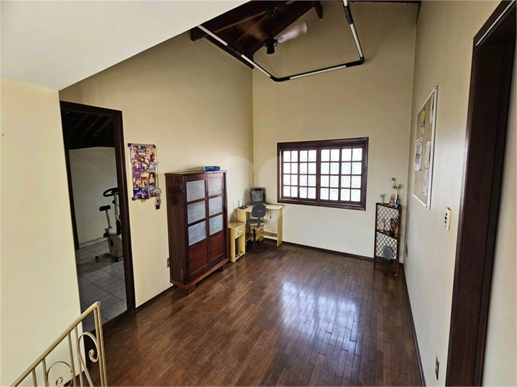 Casa à venda com 4 quartos, 400m² - Foto 10