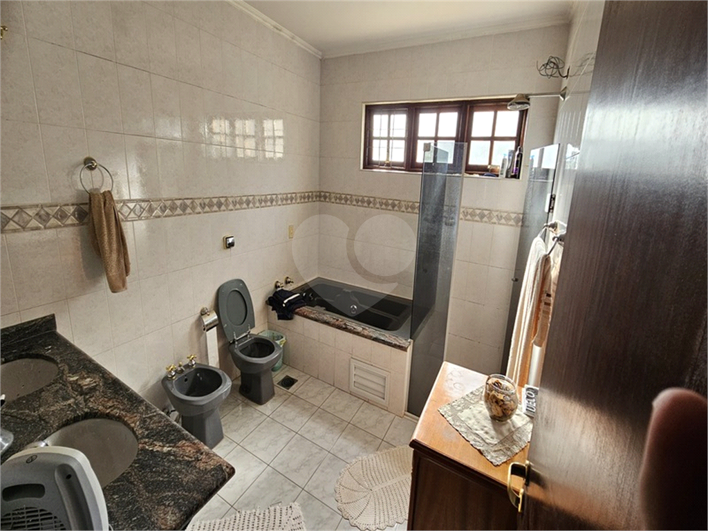 Casa à venda com 4 quartos, 400m² - Foto 16