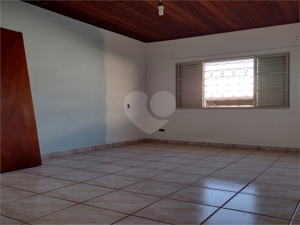 Casa à venda com 3 quartos, 120m² - Foto 18