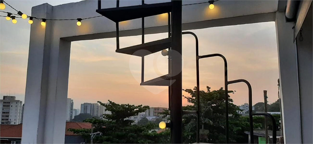 SOBRADO em CASA VERDE