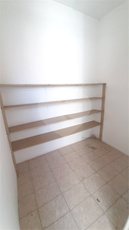 APARTAMENTO 2 QUARTOS, 1 VAGA E VARANDA À VENDA NA RUA COPACABANA