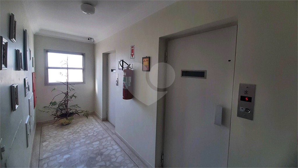 APARTAMENTO 2 QUARTOS, 1 VAGA E VARANDA À VENDA NA RUA COPACABANA