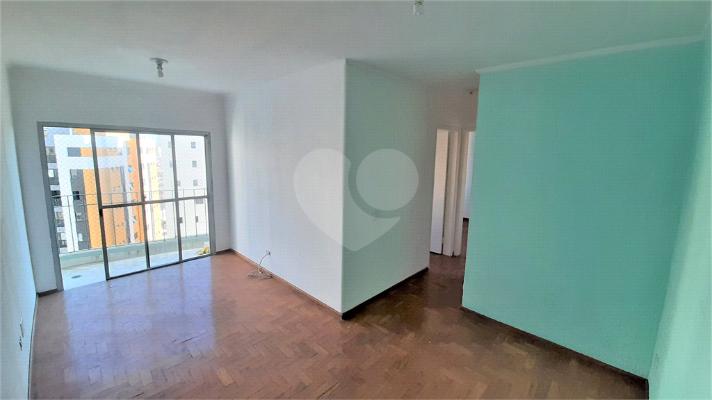 APARTAMENTO 2 QUARTOS, 1 VAGA E VARANDA À VENDA NA RUA COPACABANA