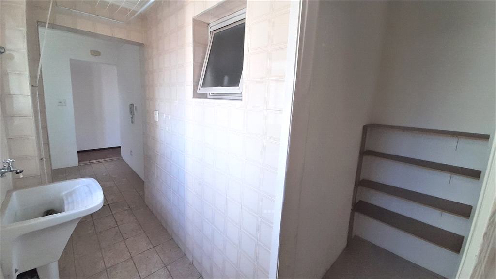 APARTAMENTO 2 QUARTOS, 1 VAGA E VARANDA À VENDA NA RUA COPACABANA