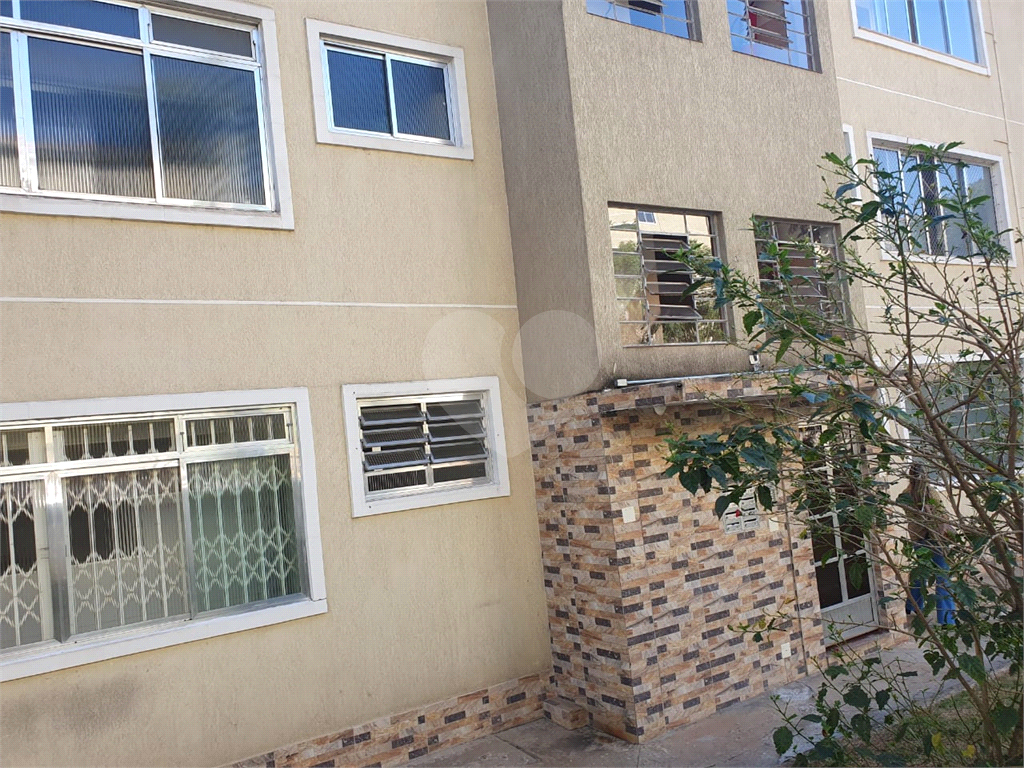 APARTAMENTO em TREMEMBÉ