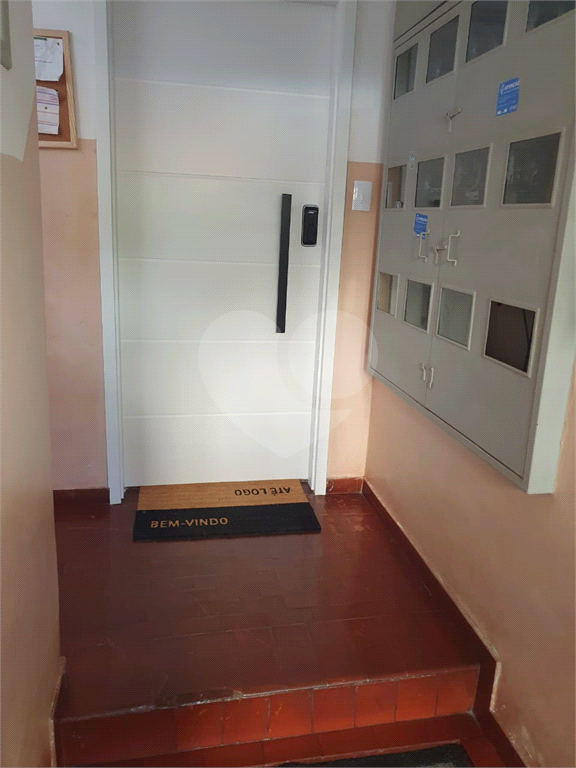 APARTAMENTO em TREMEMBÉ