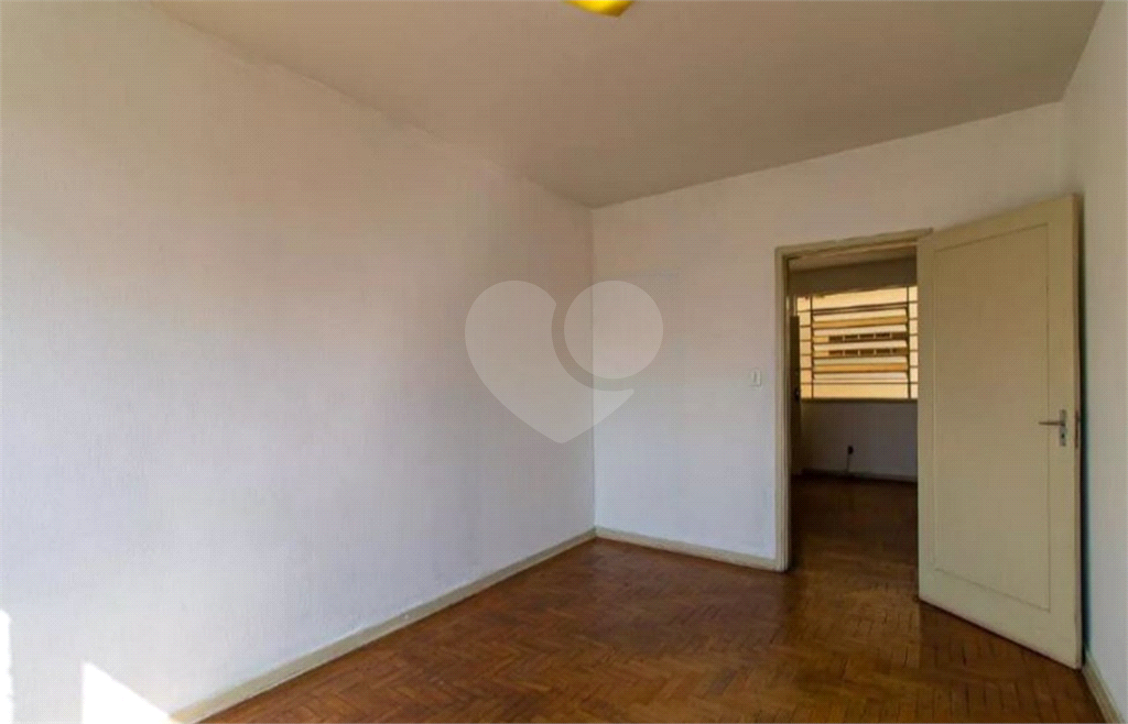 APARTAMENTO em BARRA FUNDA