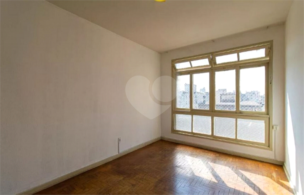 APARTAMENTO em BARRA FUNDA