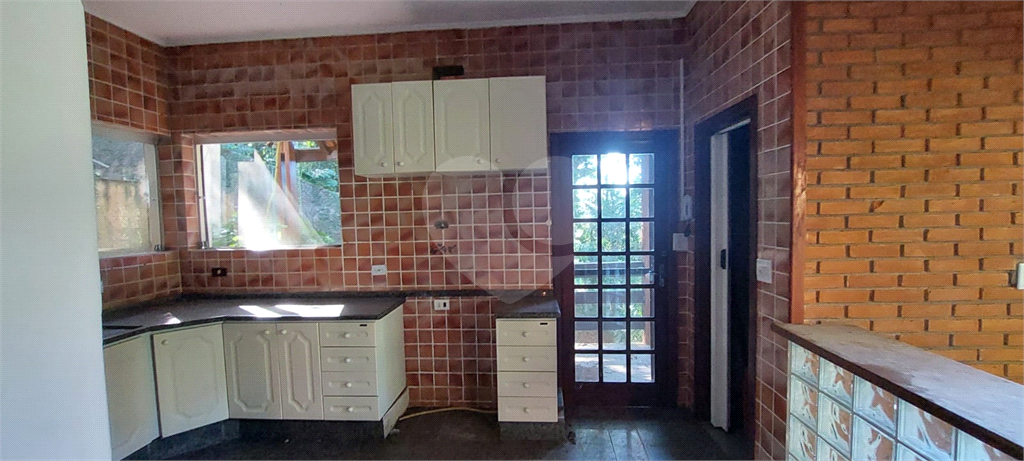 Casa de Condomínio à venda com 3 quartos, 350m² - Foto 14