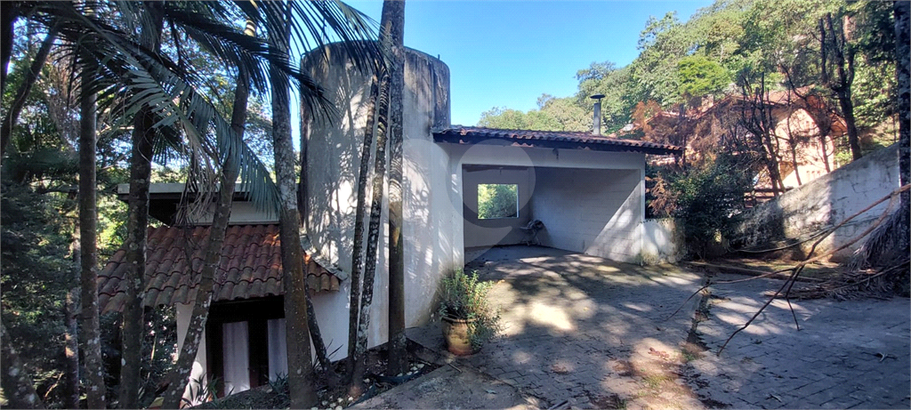 Casa de Condomínio à venda com 3 quartos, 350m² - Foto 3