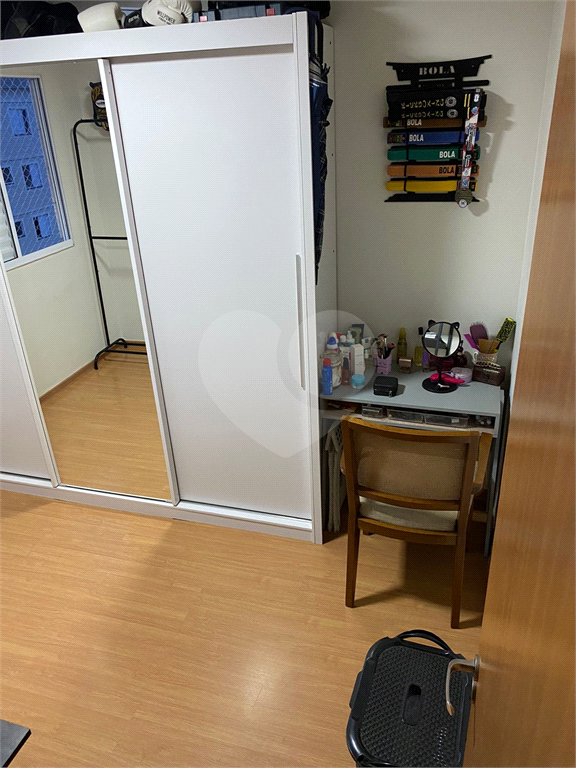 Apartamento à venda com 2 quartos, 49m² - Foto 11