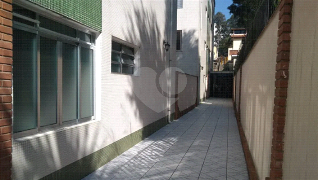 APARTAMENTO em CASA VERDE