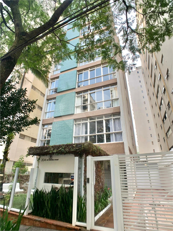 APARTAMENTO em HIGIENÓPOLIS