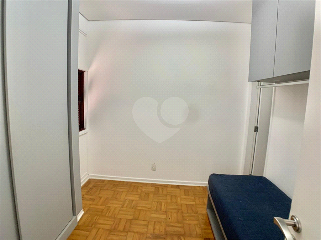 APARTAMENTO em HIGIENÓPOLIS