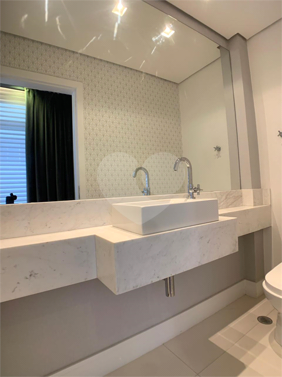 APARTAMENTO em HIGIENÓPOLIS