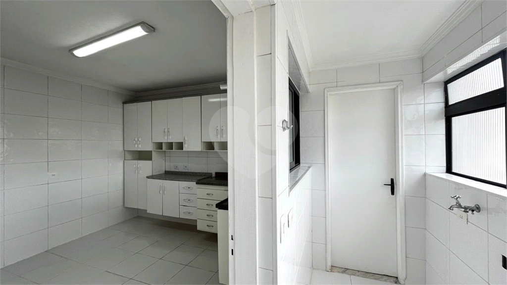 Localização e conforto com 3 Dormitórios e 2 vagas de garagem