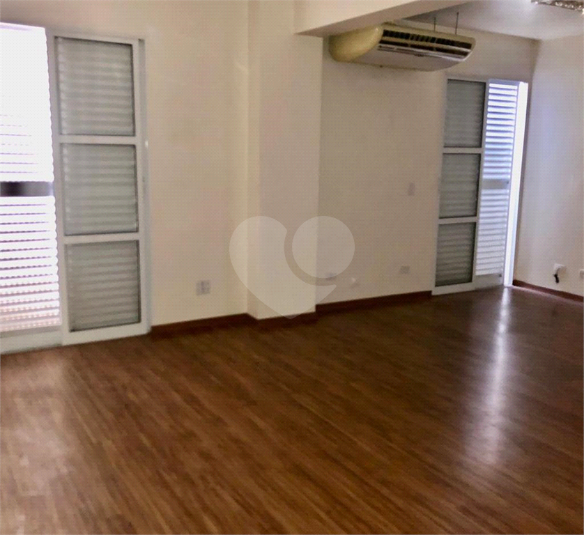 CASA em ITAIM BIBI