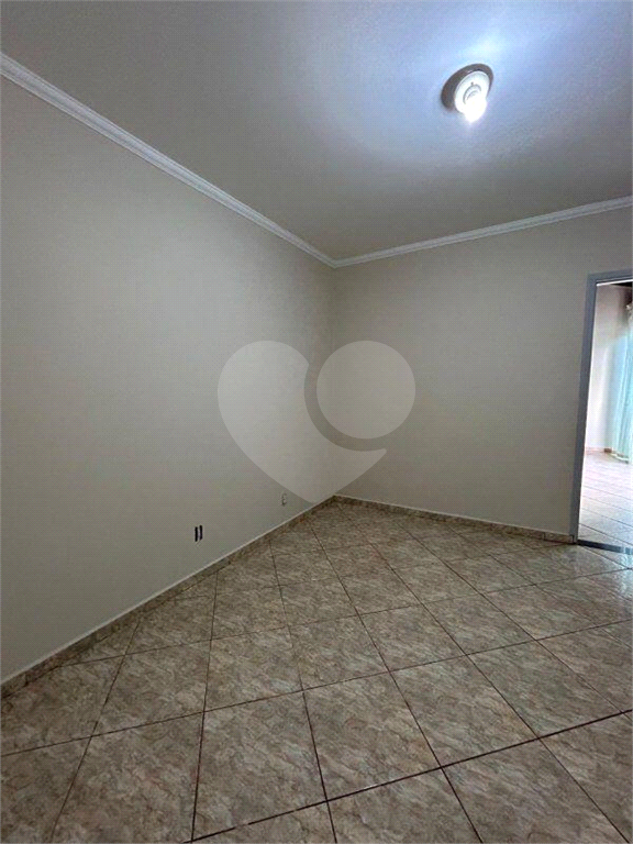 Casa à venda com 3 quartos, 199m² - Foto 12