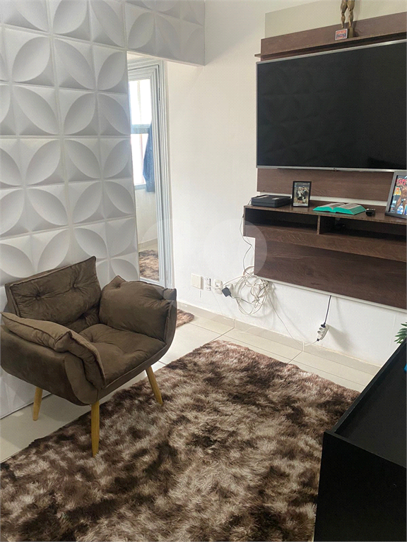 APARTAMENTO em BARRA FUNDA