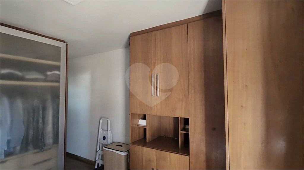 Sobrado com 4 dorms, 1 suíte e 5 vagas a 800 metros do metrô Parada Inglesa!