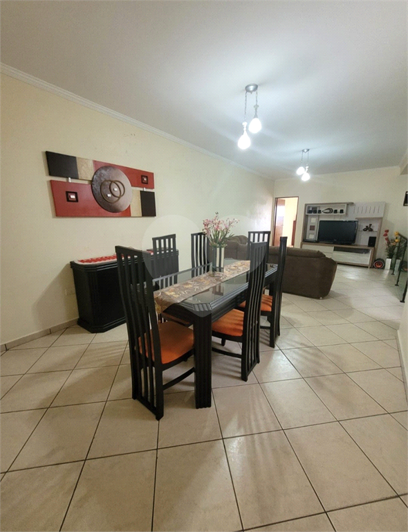 Casa à venda com 3 quartos, 258m² - Foto 27