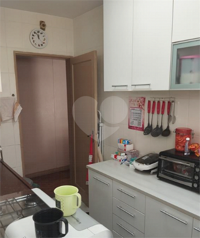 APARTAMENTO em LAPA