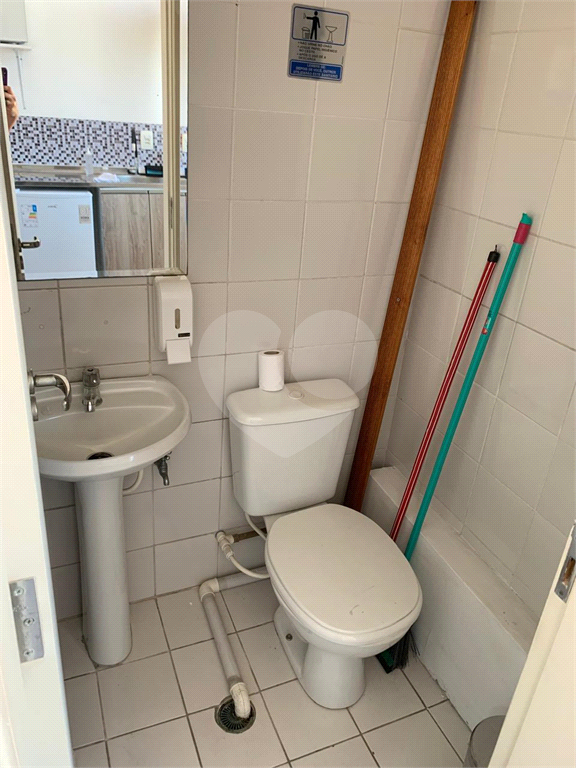 SALA COMERCIAL À VENDA NA CHÁCARA SANTO ANTÔNIO