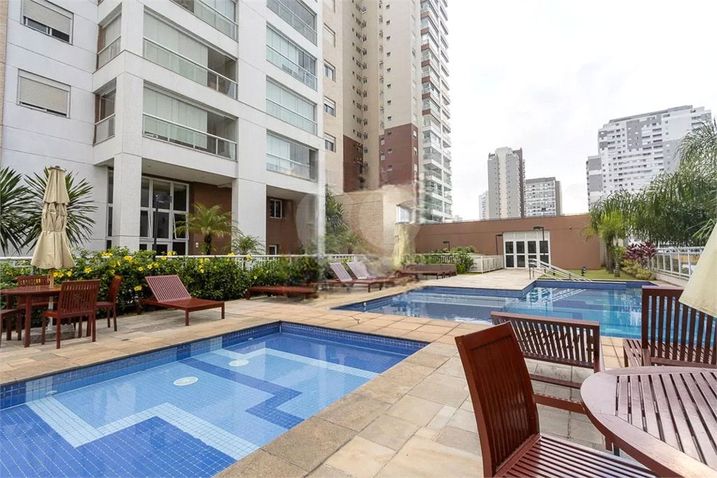 Espetacular Forme Vila Romana 3 quartos, sendo 1 suite, e 2 vagas de garagem 