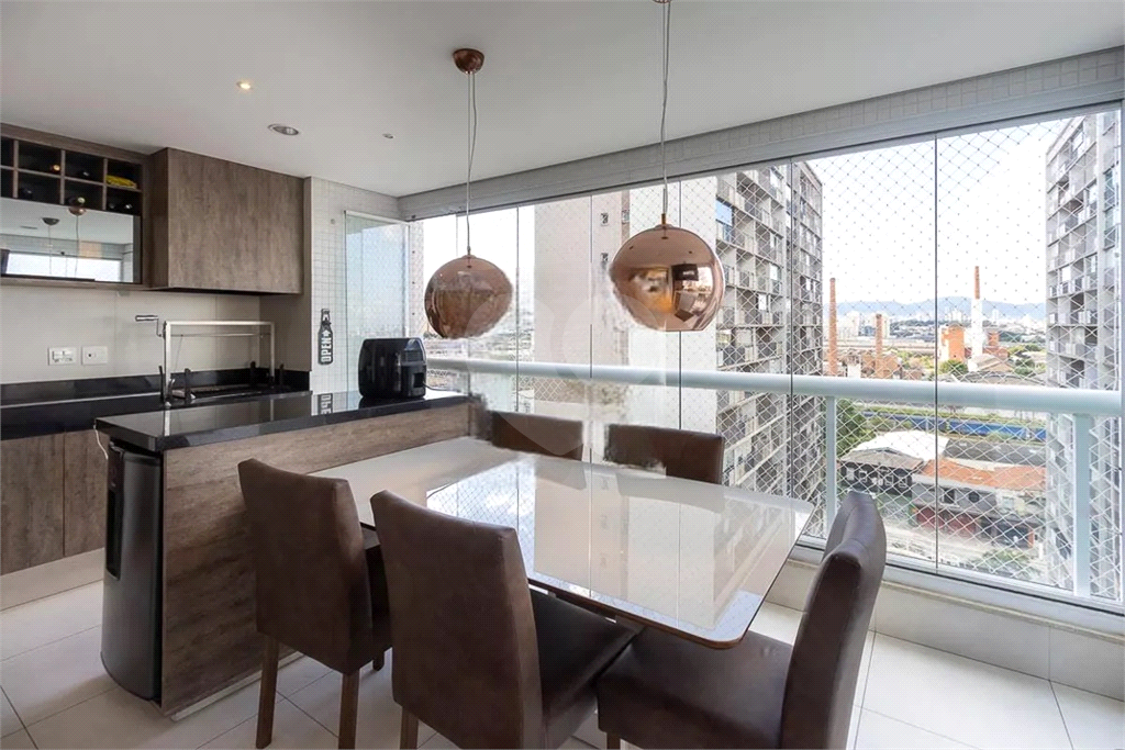 Espetacular Forme Vila Romana 3 quartos, sendo 1 suite, e 2 vagas de garagem 