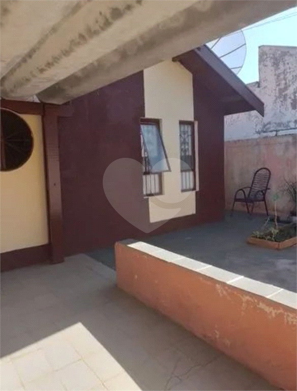 Casa à venda com 3 quartos, 117m² - Foto 15