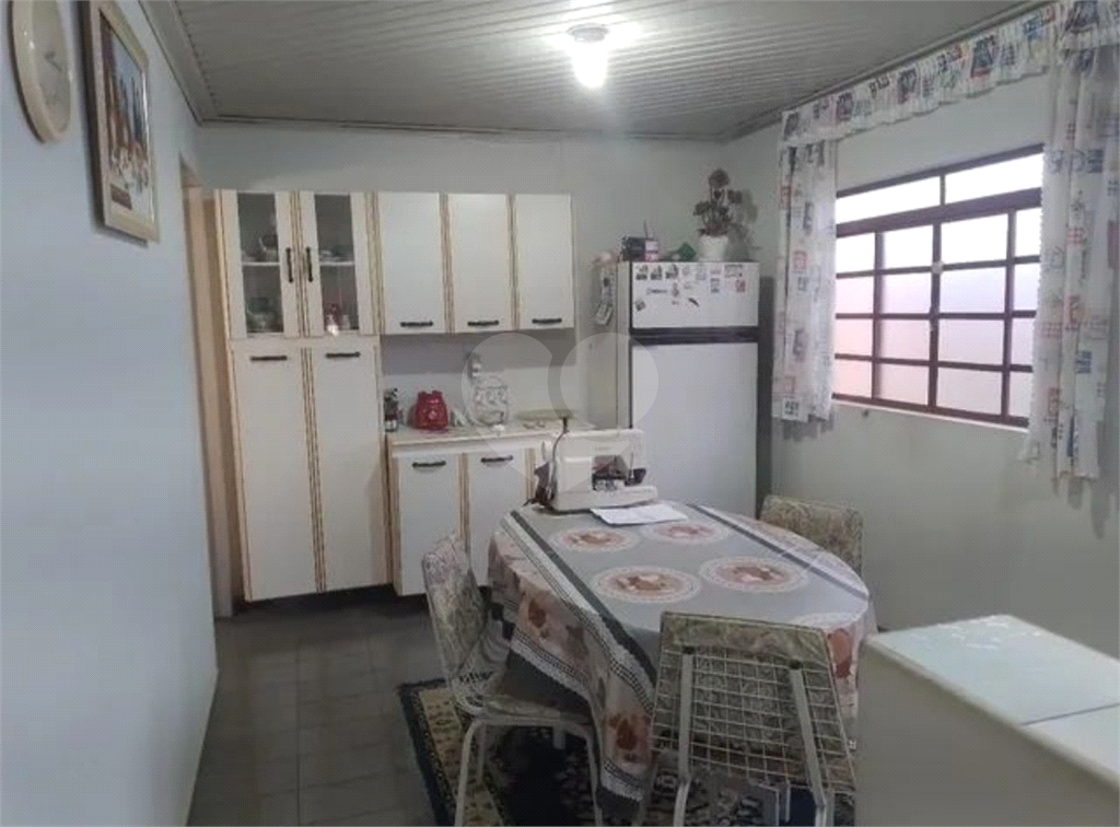 Casa à venda com 3 quartos, 117m² - Foto 18