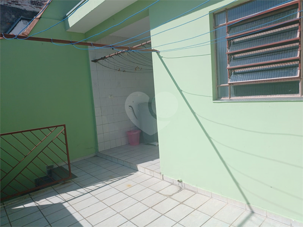 Sobrado a venda no bairro do Gangaiba.