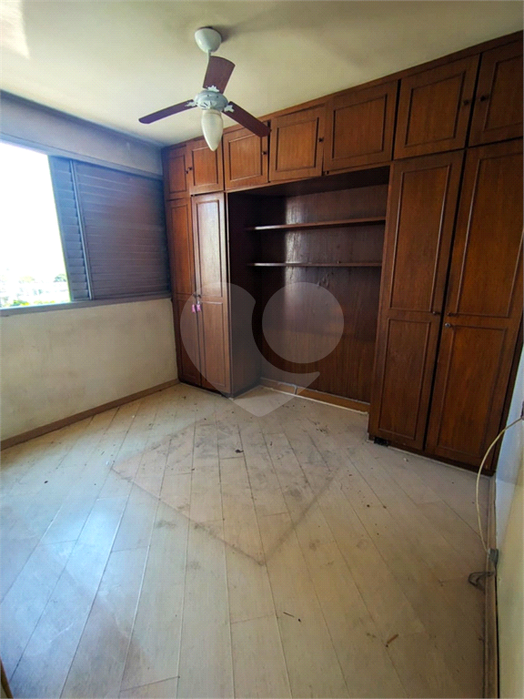 APARTAMENTO em TATUAPÉ