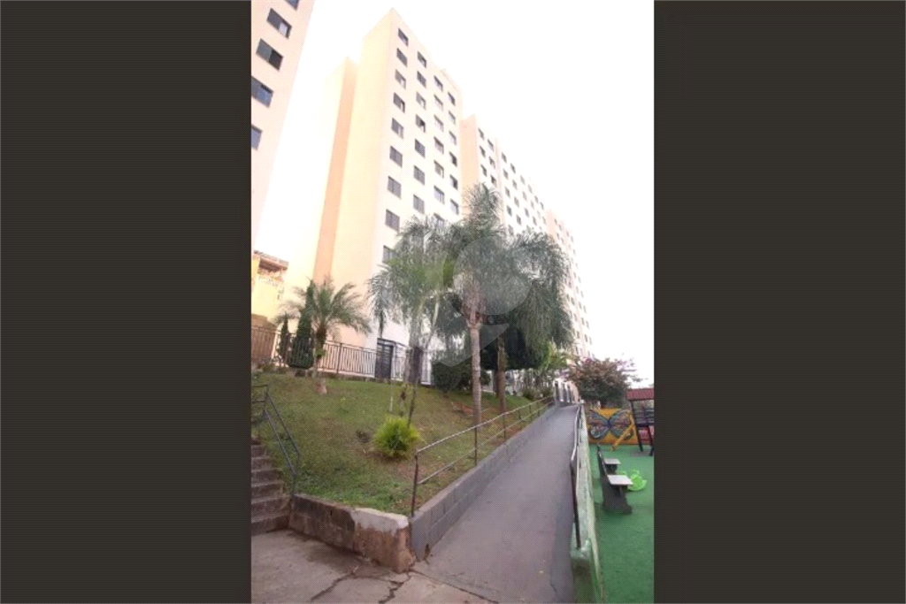 APARTAMENTO em PIRITUBA