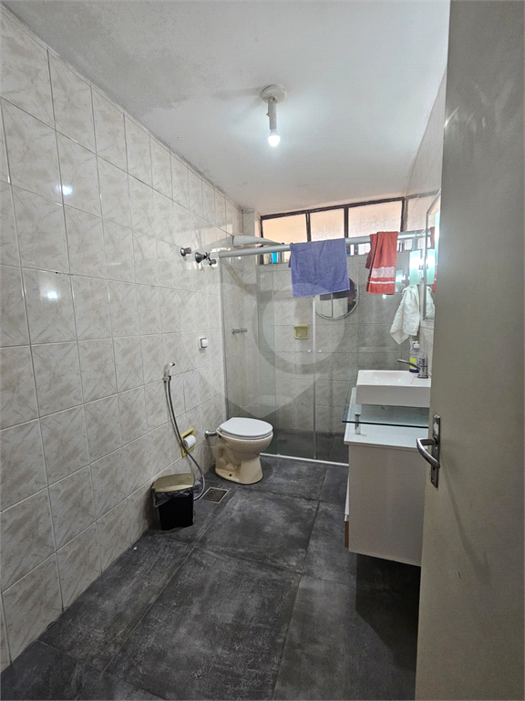 APARTAMENTO em PINHEIROS
