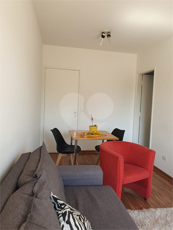 APARTAMENTO em SANTANA