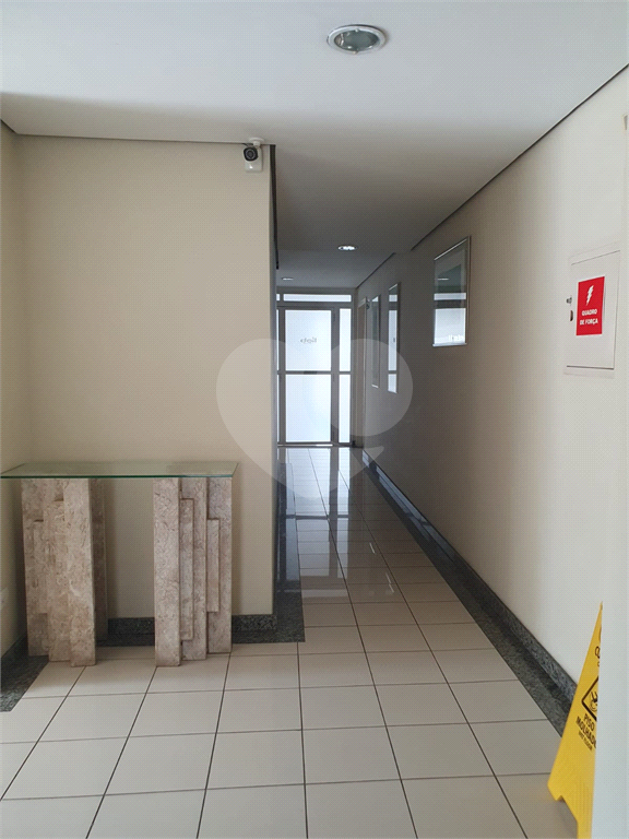 APARTAMENTO em SANTANA