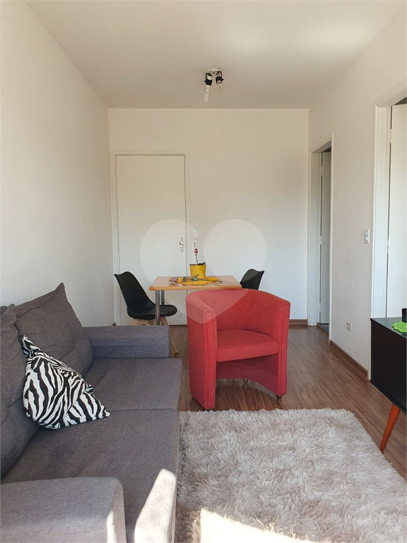 APARTAMENTO em SANTANA