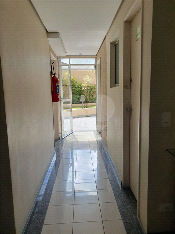 APARTAMENTO em SANTANA