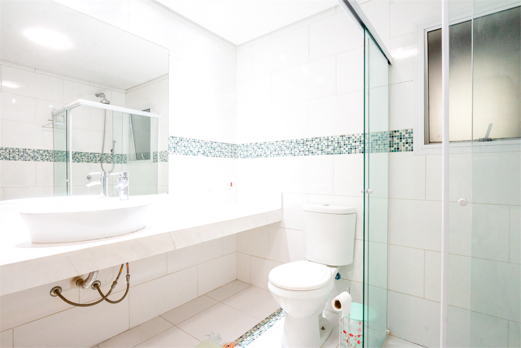 Apartamento reformado a venda em Higienopolis 14m com 3 quartos