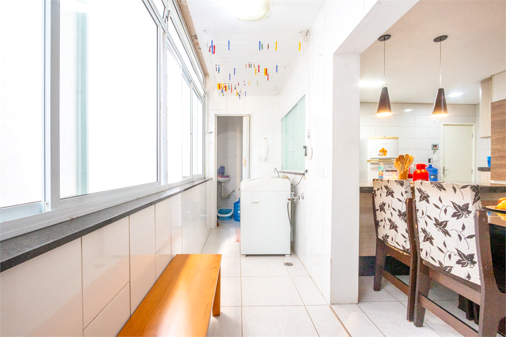 Apartamento reformado a venda em Higienopolis 14m com 3 quartos