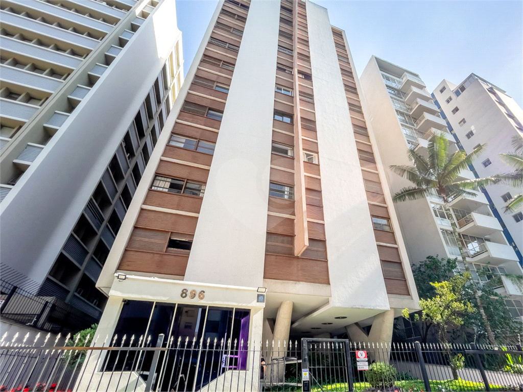 Apartamento reformado a venda em Higienopolis 14m com 3 quartos