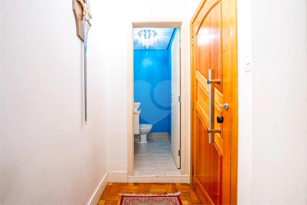 Apartamento reformado a venda em Higienopolis 14m com 3 quartos