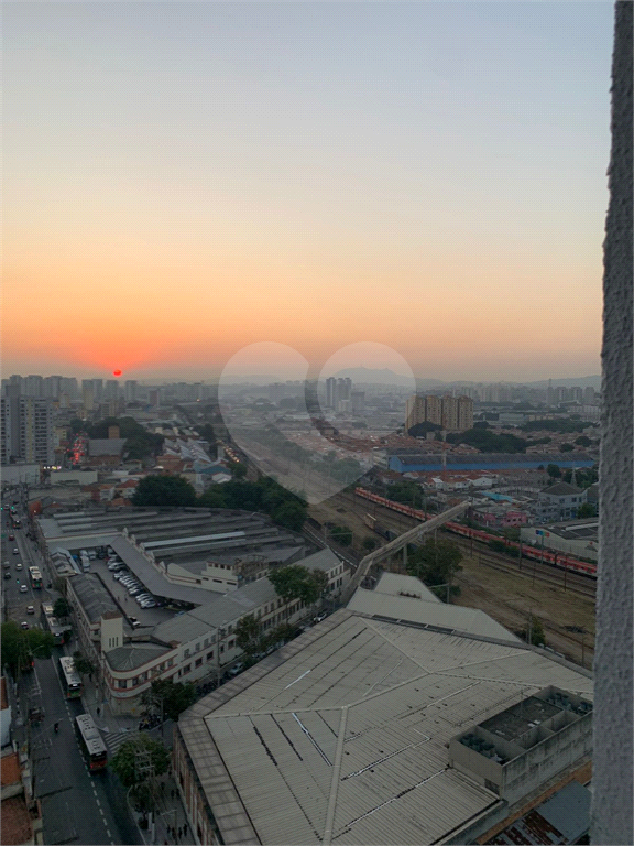 APARTAMENTO em LAPA