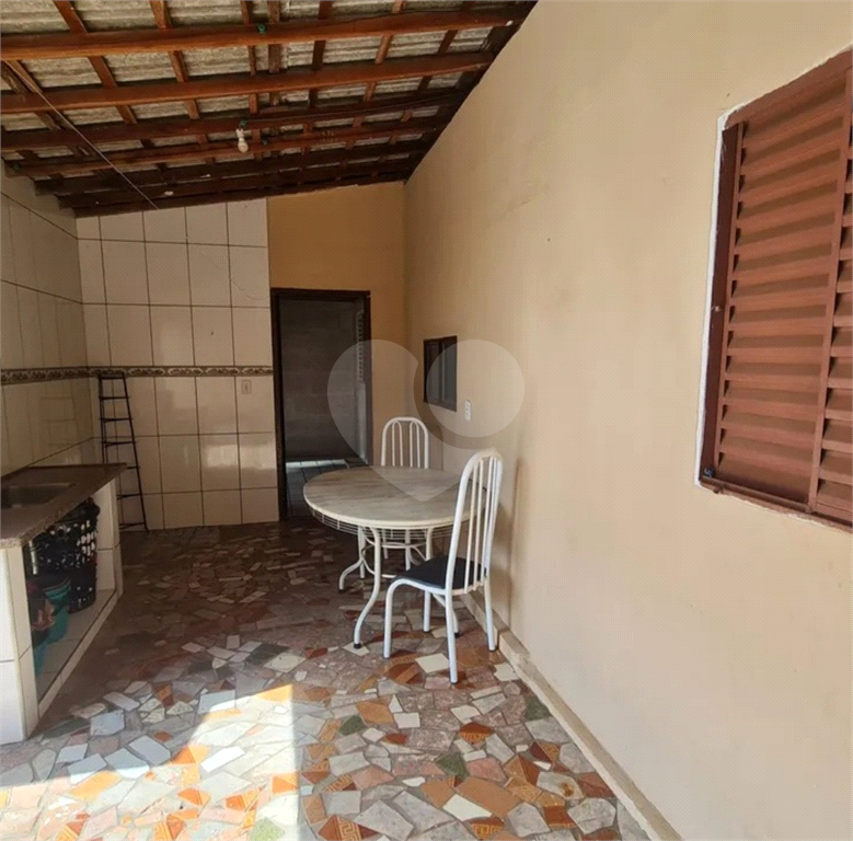 Casa à venda com 4 quartos, 137m² - Foto 17