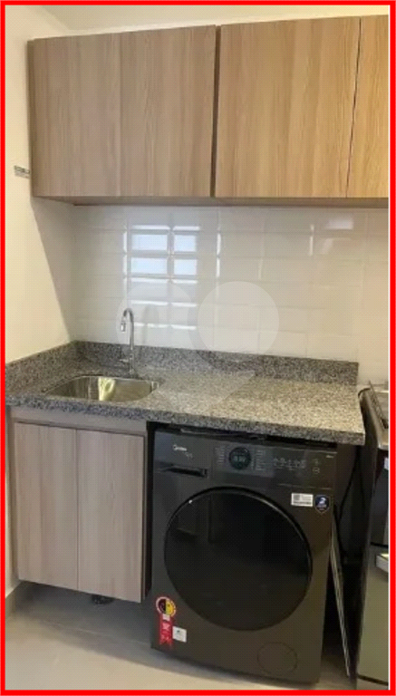 APARTAMENTO em MOEMA
